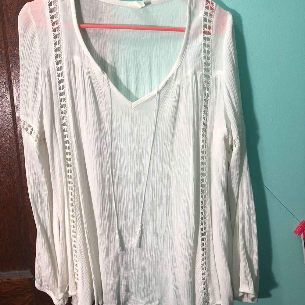 Top - Picture 2 of 3